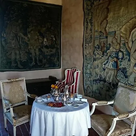 Chateau La Servayrie - Chambre D'Hotes Marcillac-Vallon Exterior photo